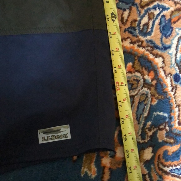 L.L. Bean swim trunks. Mesh Liner. 10” inseam. 20” outseam. Green & Blue. - Picture 5 of 6